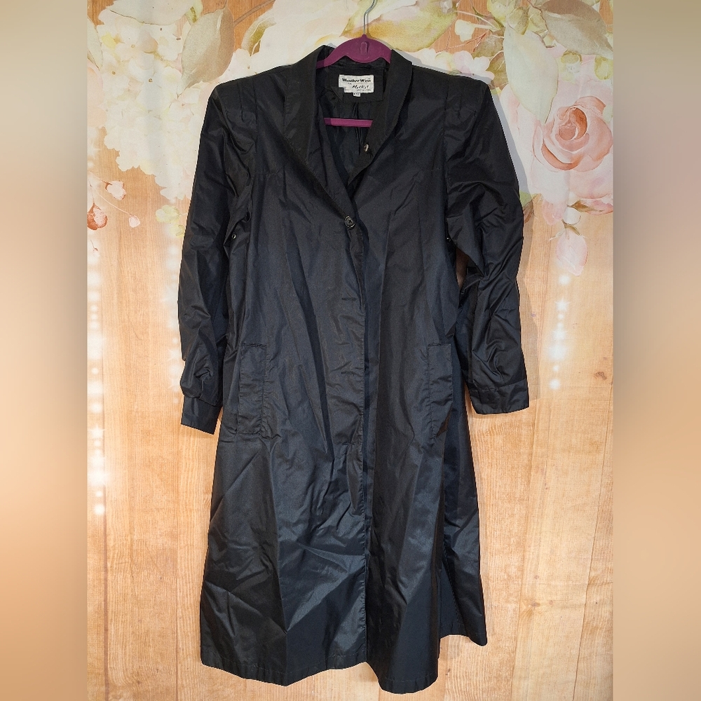 Elegant Black Trench Coat with Timeless Design